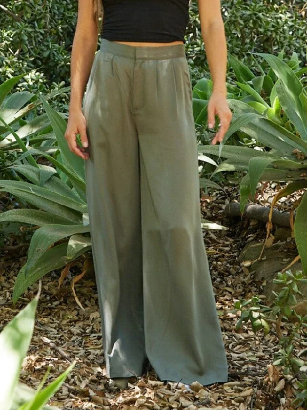 Samirah EcoVero Woven Pleated Wide Leg Pant